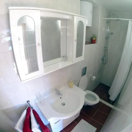 Apartman Lara - One Bedroom With Terrace Dubrovnik